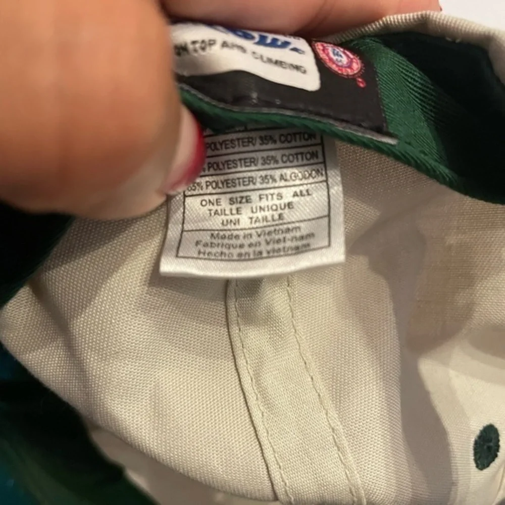2009 Brut Sunbowl men’s hat‎